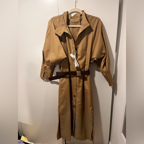 Jackets & Blazers - Tan Button-Up Trench Coat with Belt